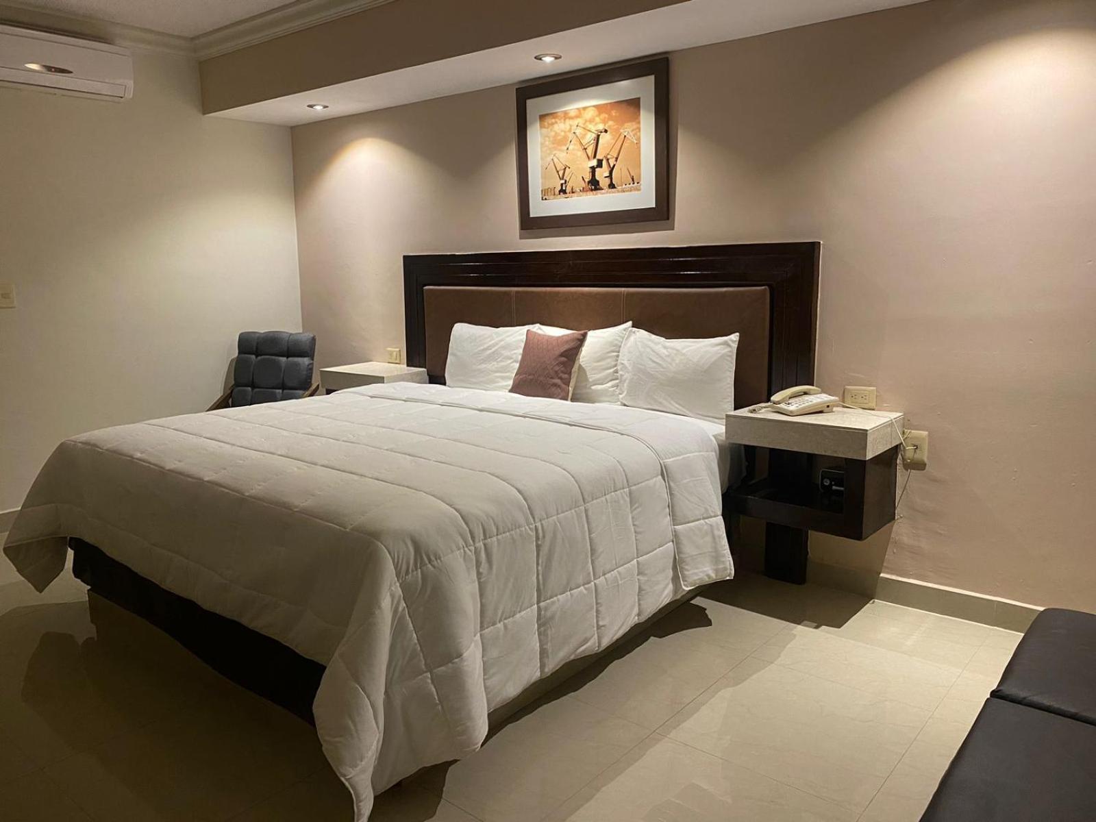 Torreón Hotel San Ignacio Inn מראה חיצוני תמונה