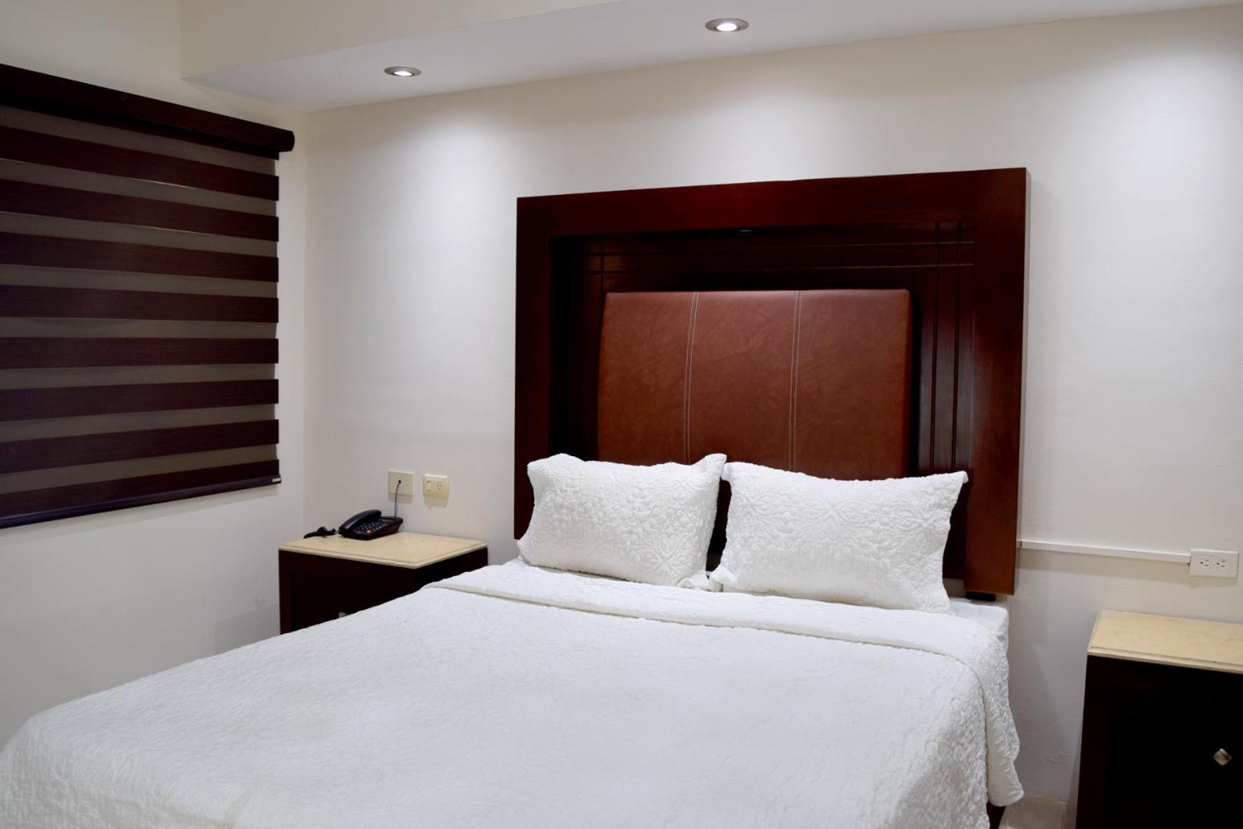 Torreón Hotel San Ignacio Inn מראה חיצוני תמונה