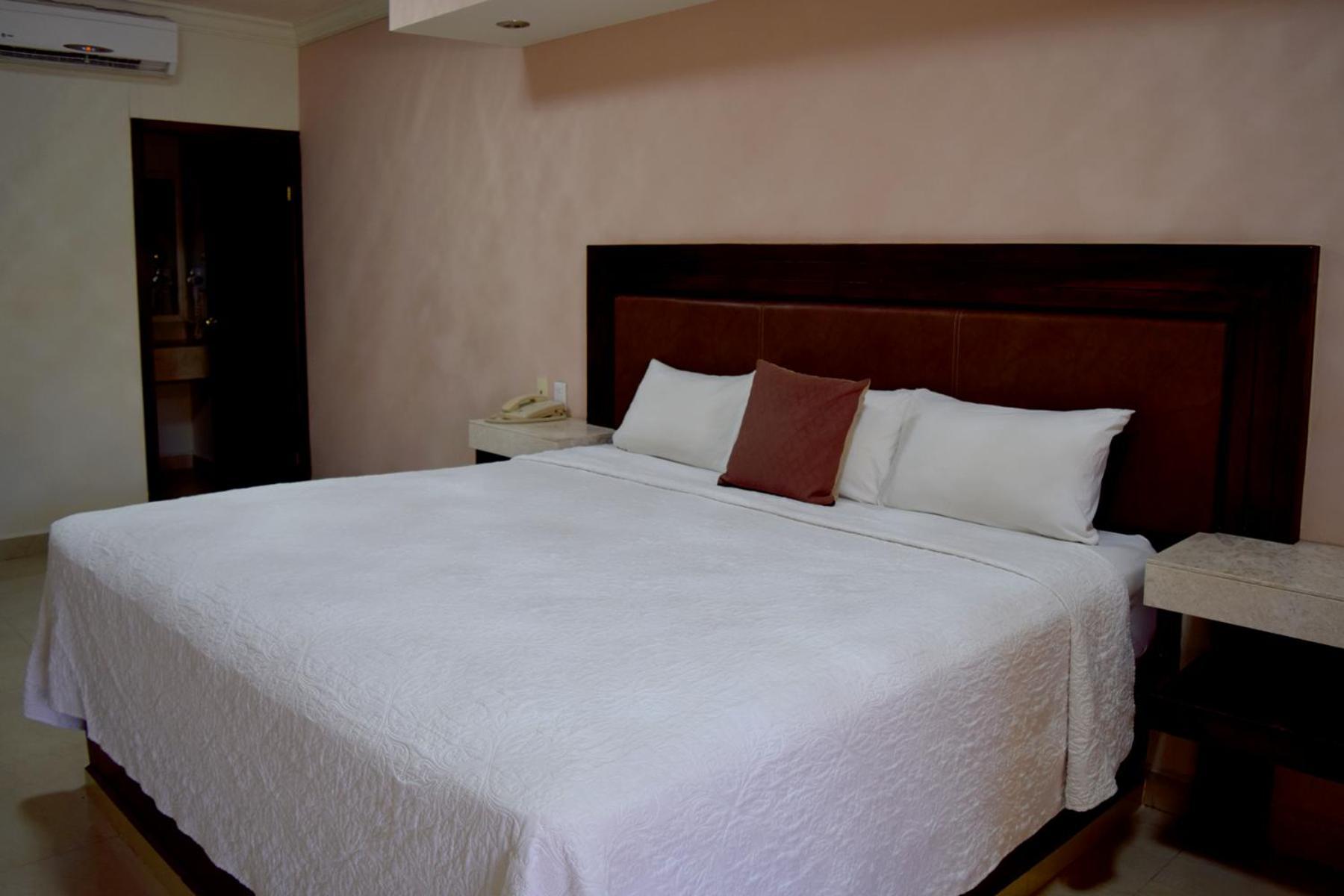 Torreón Hotel San Ignacio Inn מראה חיצוני תמונה