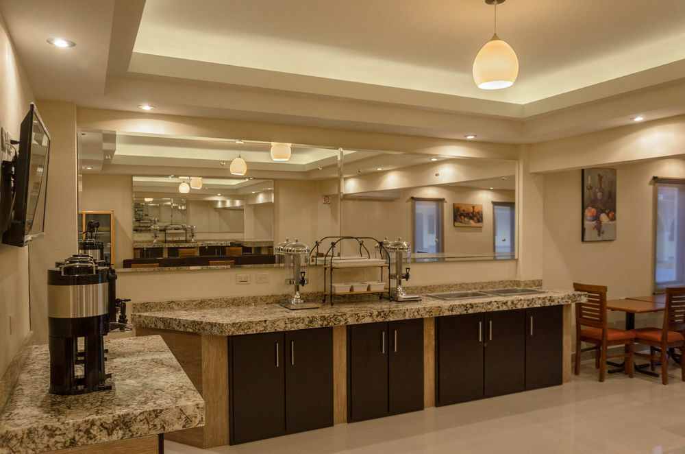 Torreón Hotel San Ignacio Inn מראה חיצוני תמונה